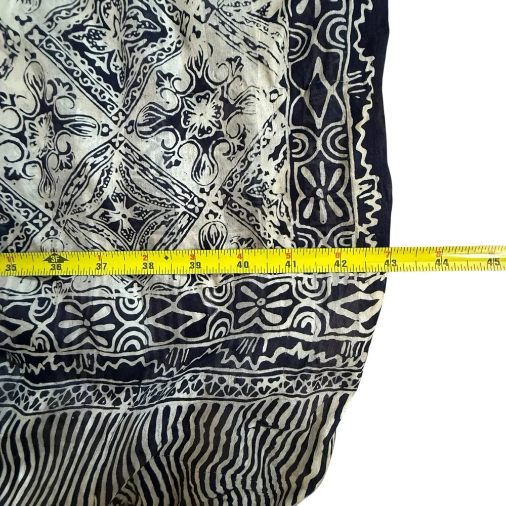 Extra large lightweight‎ silver navy paisley print shawl scarf fringe 43” x 68”